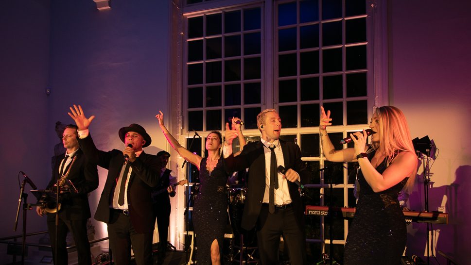 0R0A8653 - Kew Gardens Wedding Band | Sensation Band