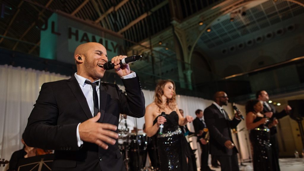 An4T4545 - Wedding Band Oxfordshire | Sensation Band