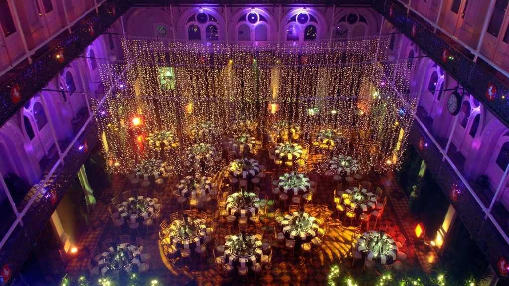 Tjd152Jpkyz - The Hop Exchange Venue - Christmas Party Band for 400 Guests | Sensation Band